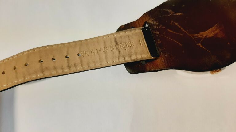 zegarek-jean-paul-gaultier-8500405-mechanizm-kwarcowy