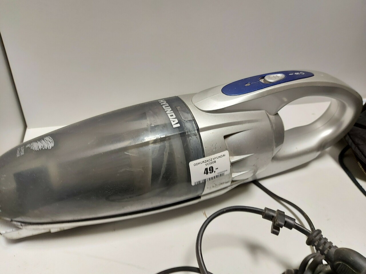 odkurzacz-hyundai-vc020b-stan-uszkodzony