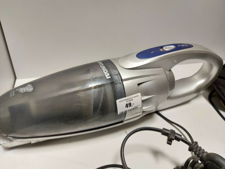 odkurzacz-hyundai-vc020b-stan-uszkodzony