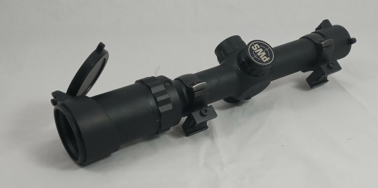 LUNETA BIEGOWA PWS 1-4X24MM LB-02
