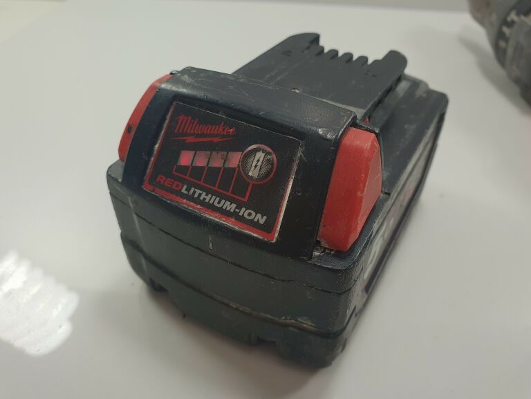 WKRETARKA MILWAUKEE M18 CPD +AKUMULATOR 5.0AH