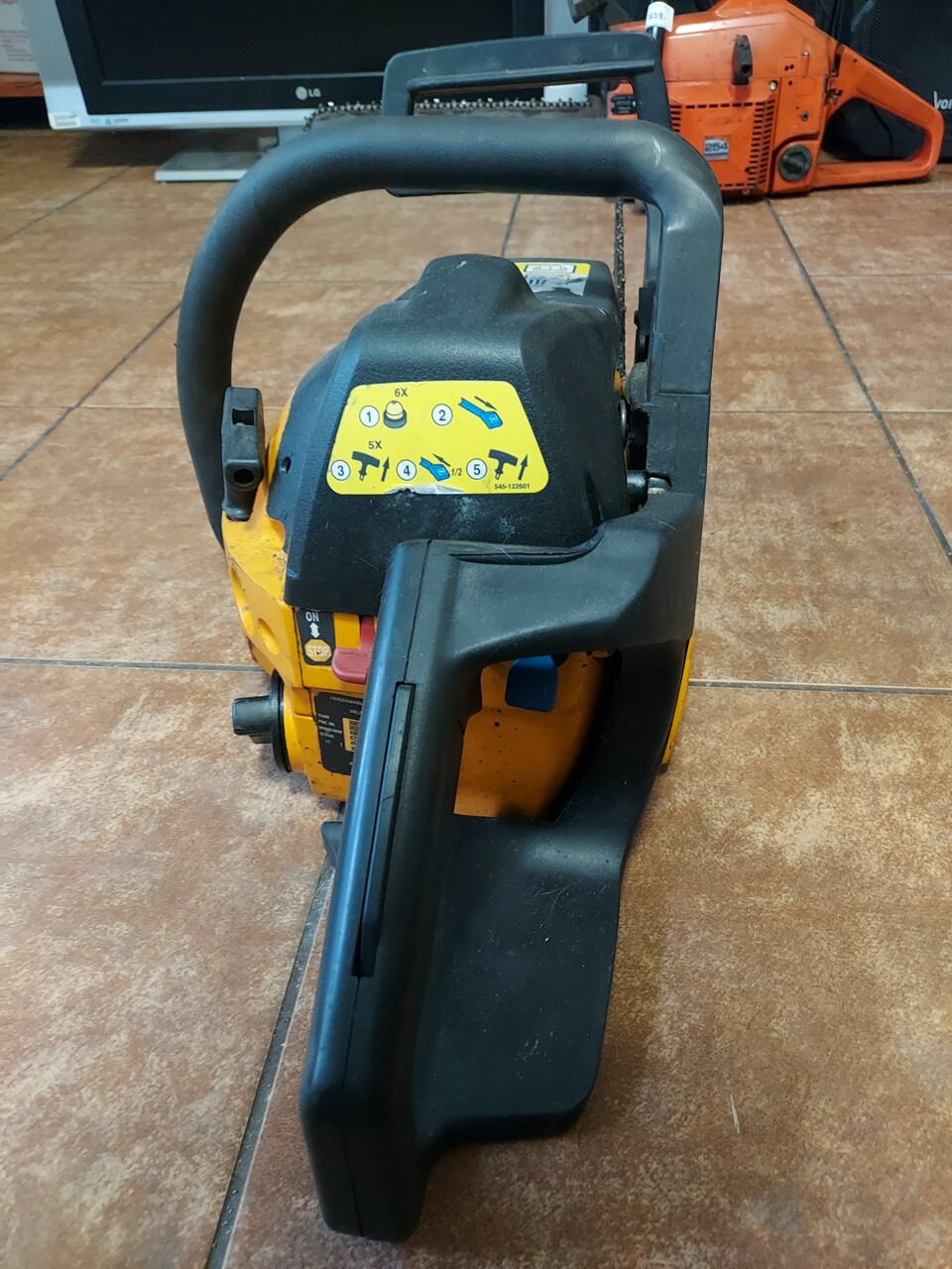 pilarka-spalinowa-mcculloch-mac-438-kod-produktu-0000