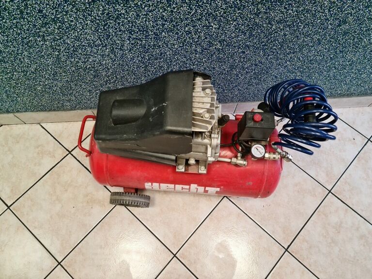 KOMPRESOR BEZOLEJOWY HECHT 2085 50L 230V