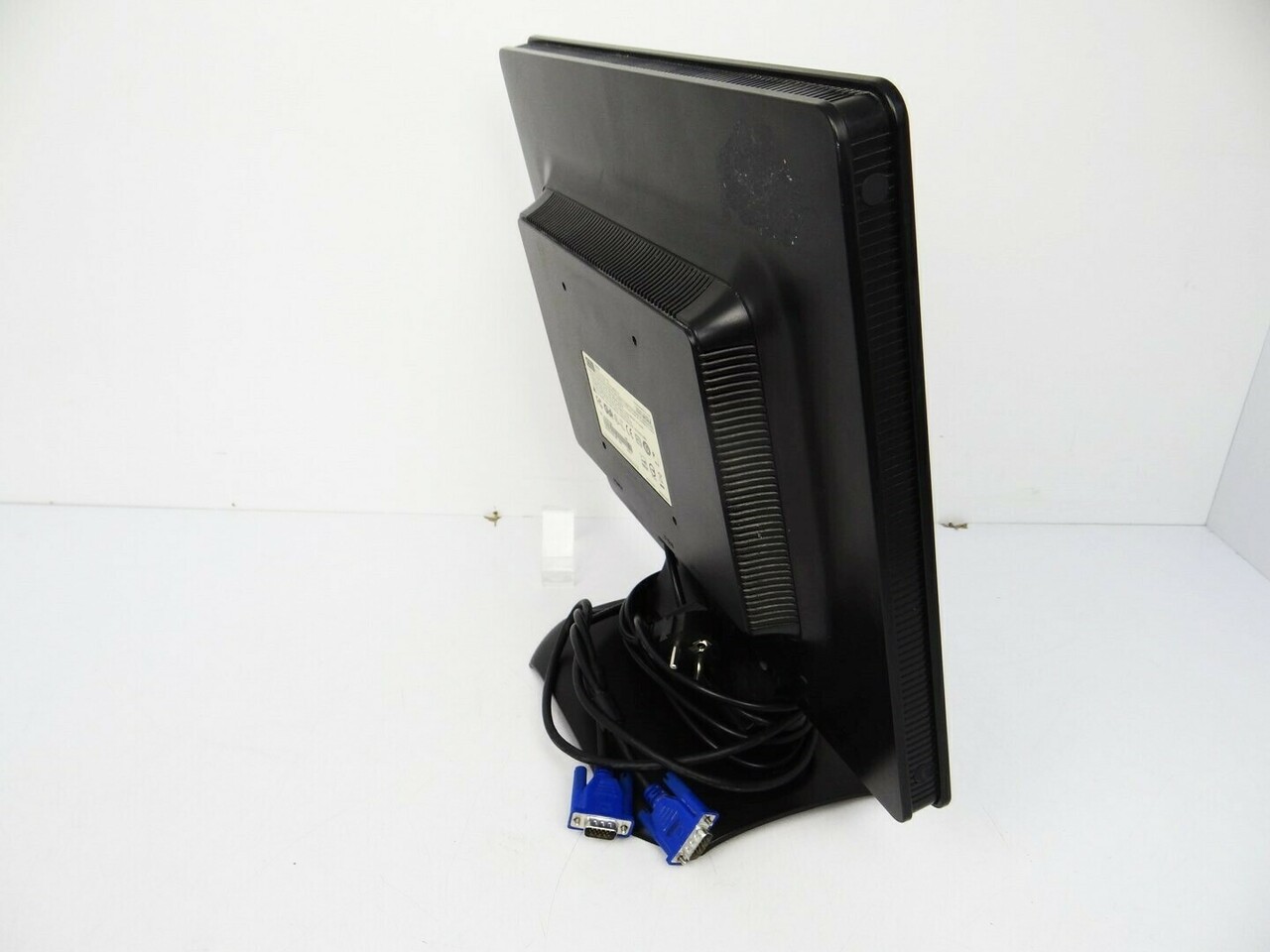 monitor-ctx-x761a-kable-marka-inna