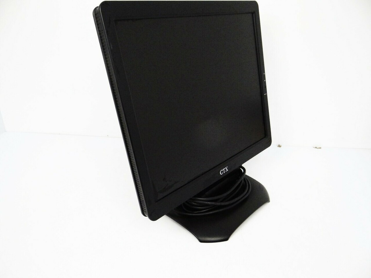 monitor-ctx-x761a-kable-1-maja-47-sj-lublin