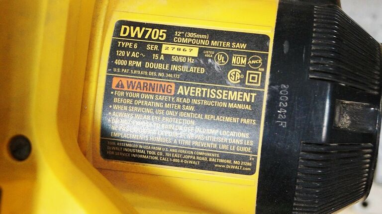 DEWALT DW705 UKOŚNICA PIŁA PILARKA