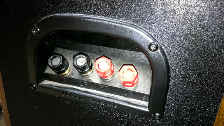 2-x-100w-glosniki-kolumny-wharfedale-crystal-2-3-model-crystal-2-3