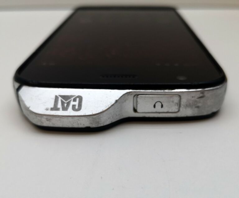 SUPER SMARTFON CAT S61 4/64 GB