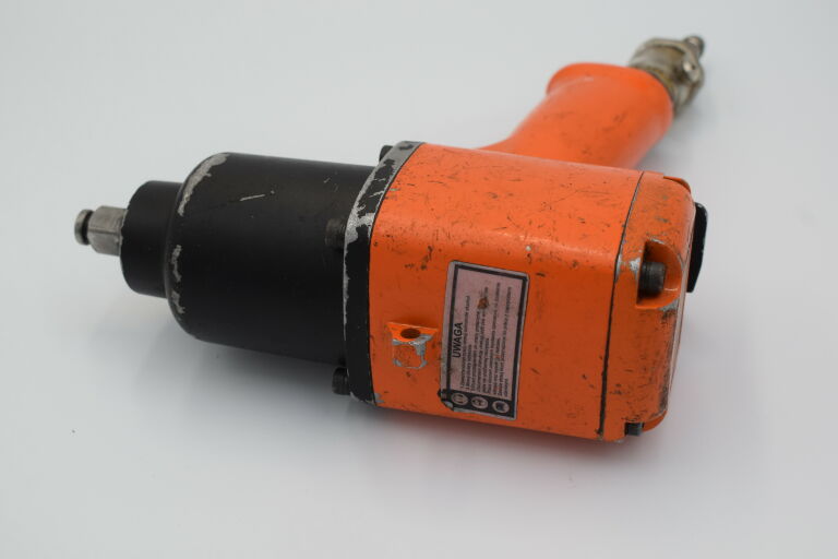 klucz-pneumatyczny-udarowy-12-1050nm-bjc-do-kol-stan-uzywany