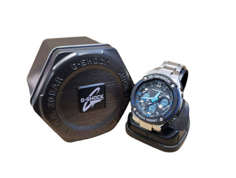 ZEGAREK CASIO G-SHOCK GST-W100D