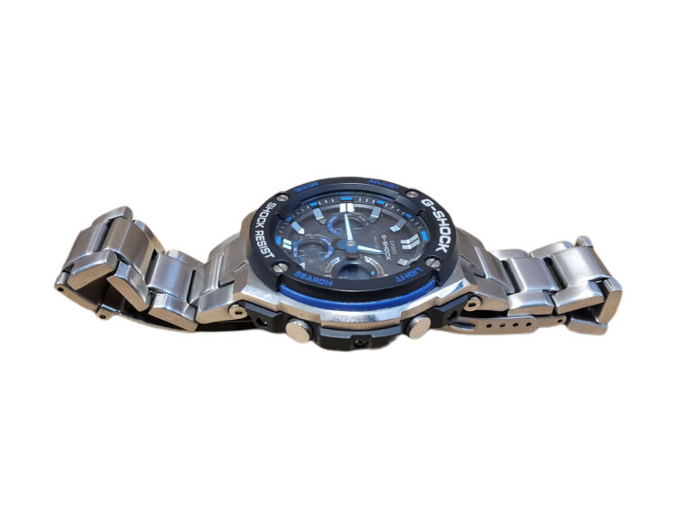 ZEGAREK CASIO G-SHOCK GST-W100D