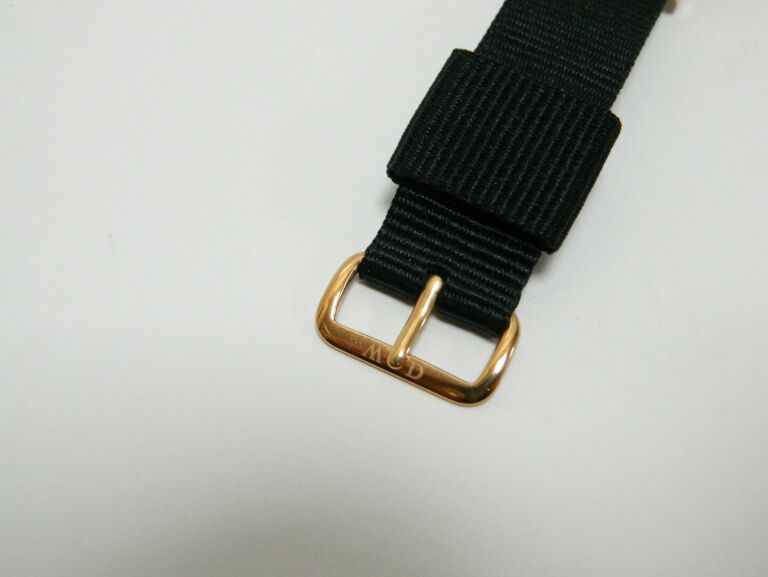 DANIEL WELLINGTON CLASSIC B36R16 JAK NOWY