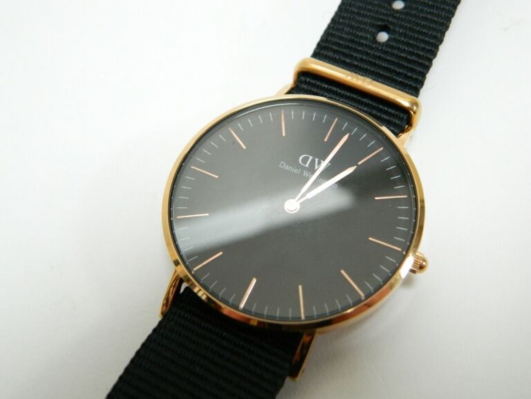 DANIEL WELLINGTON CLASSIC B36R16 JAK NOWY
