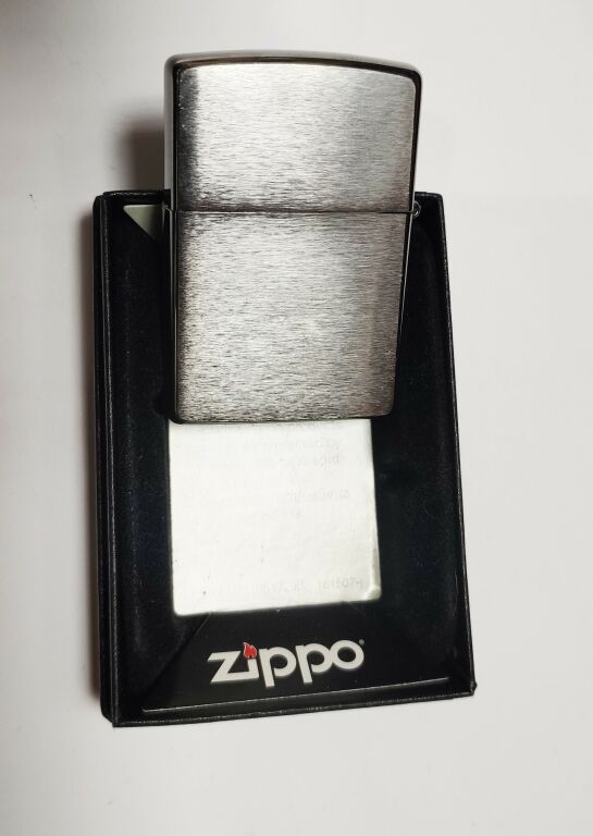 zapalniczka-zippo-pudelko-kilinskiego-71-czestochowa