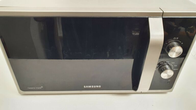 MIKROFALÓWKA SAMSUNG MS23F301EAS