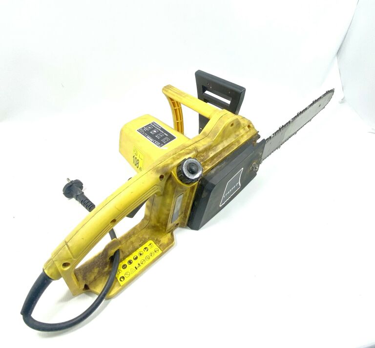 PILARKA ELEKTRYCZNA 1800W YT4334-01