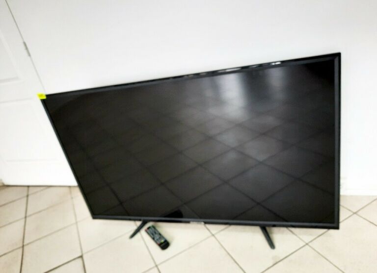 TELEWIZOR MANTA LED5501U TYLKO ODBIÓR OSOBISTY