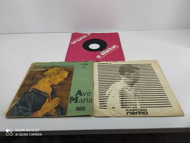 plyty-winylowe-male-plac-3-maja-10-radomsko