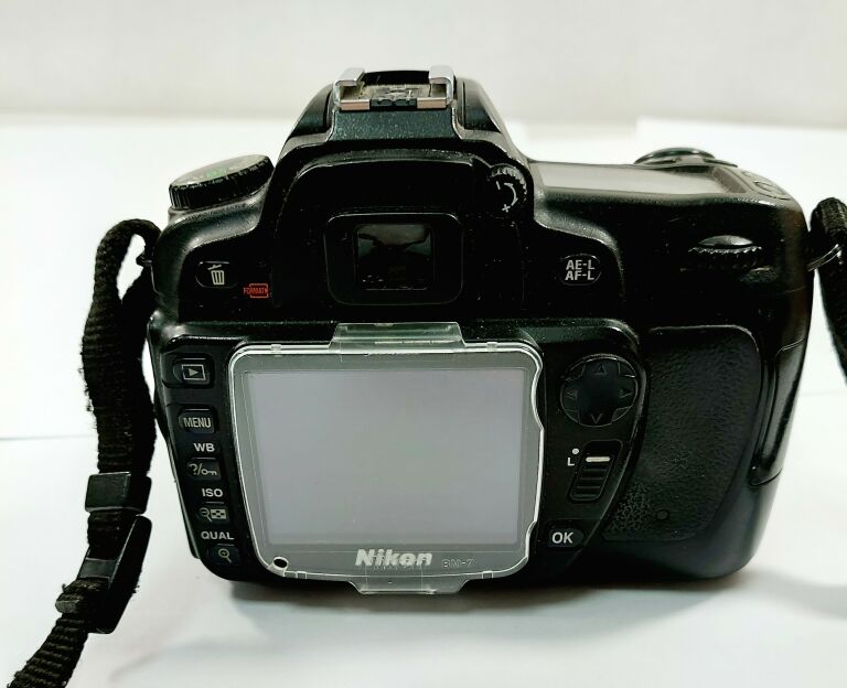 NIKON D80 + OBIEKTYW NIKON