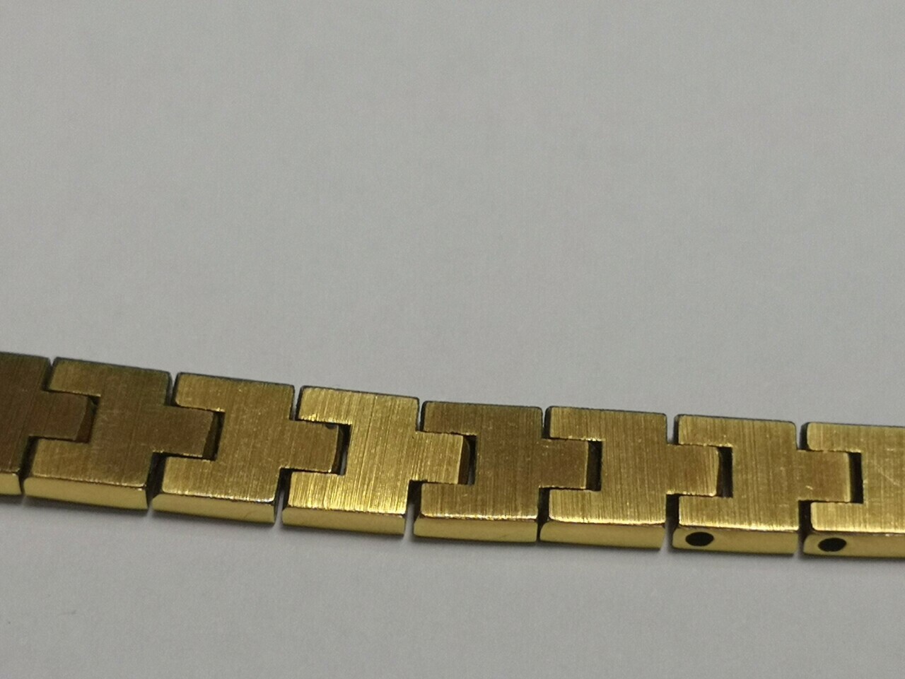 zegarek-lucz-pozlacany-au10-rodzaj-analogowe