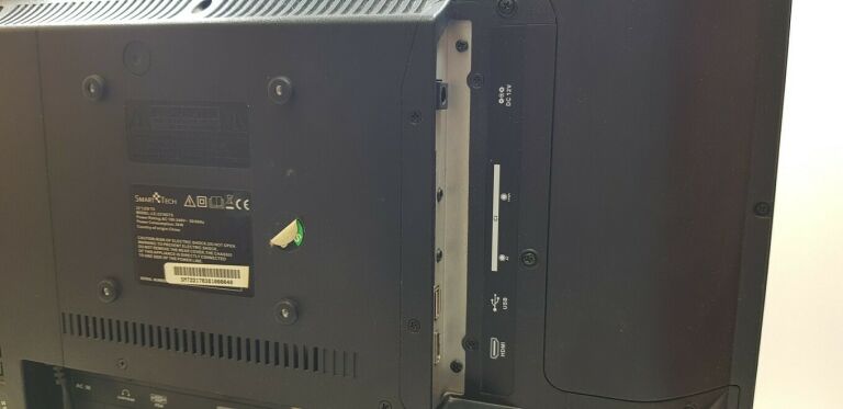 TELEWIZOR SMARTTECH LE-2219DTS