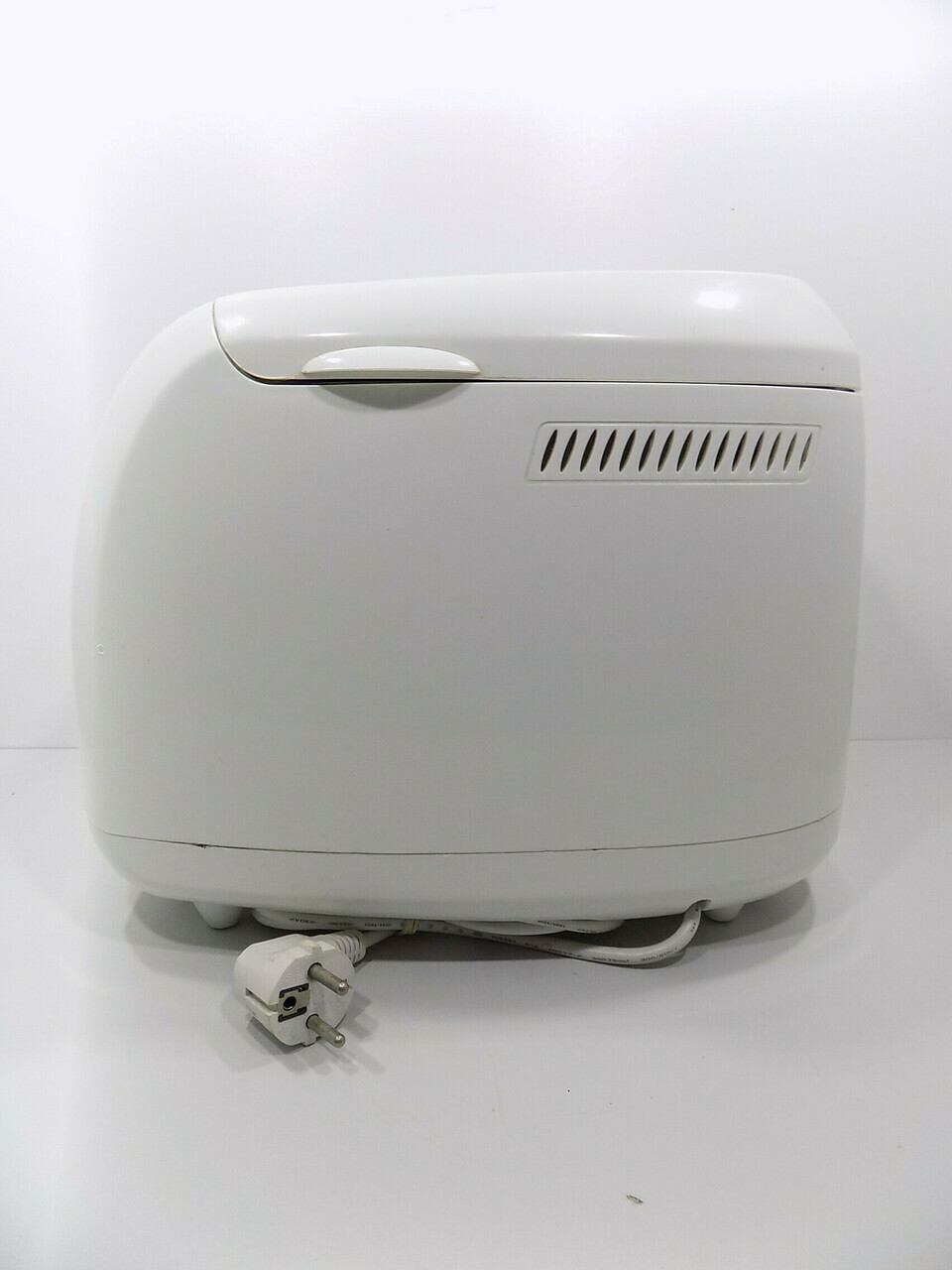 automat-do-chleba-amica-begis-zd-3011-pojemnosc-1