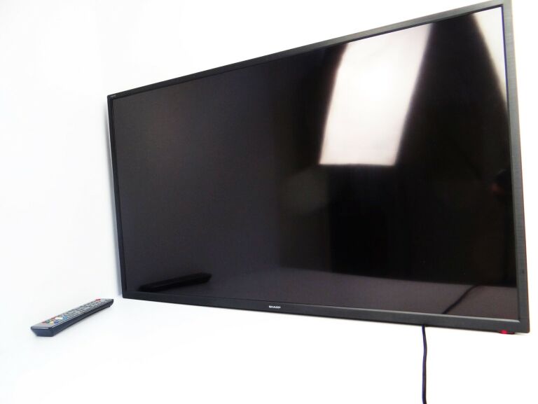 TV SHARP LC-40FG5242E ODBIÓR OSOBISTY