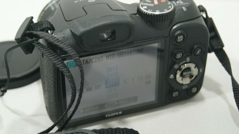 FAJNY APARAT FUJIFILM FINEPIX S2960