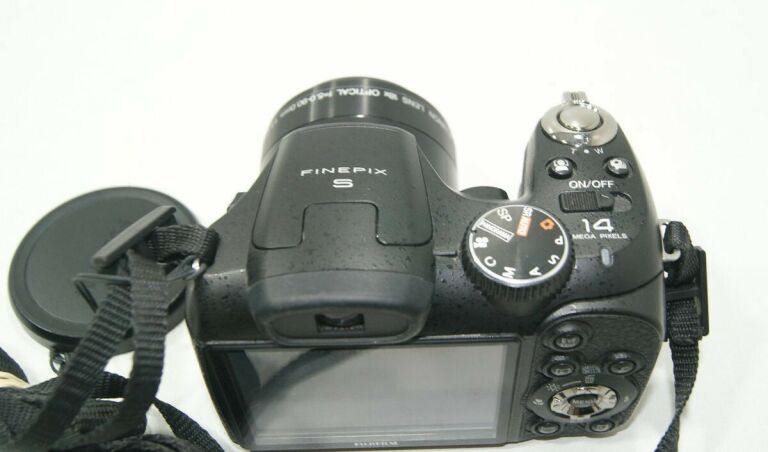 FAJNY APARAT FUJIFILM FINEPIX S2960