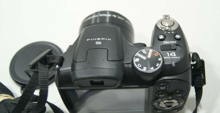FAJNY APARAT FUJIFILM FINEPIX S2960