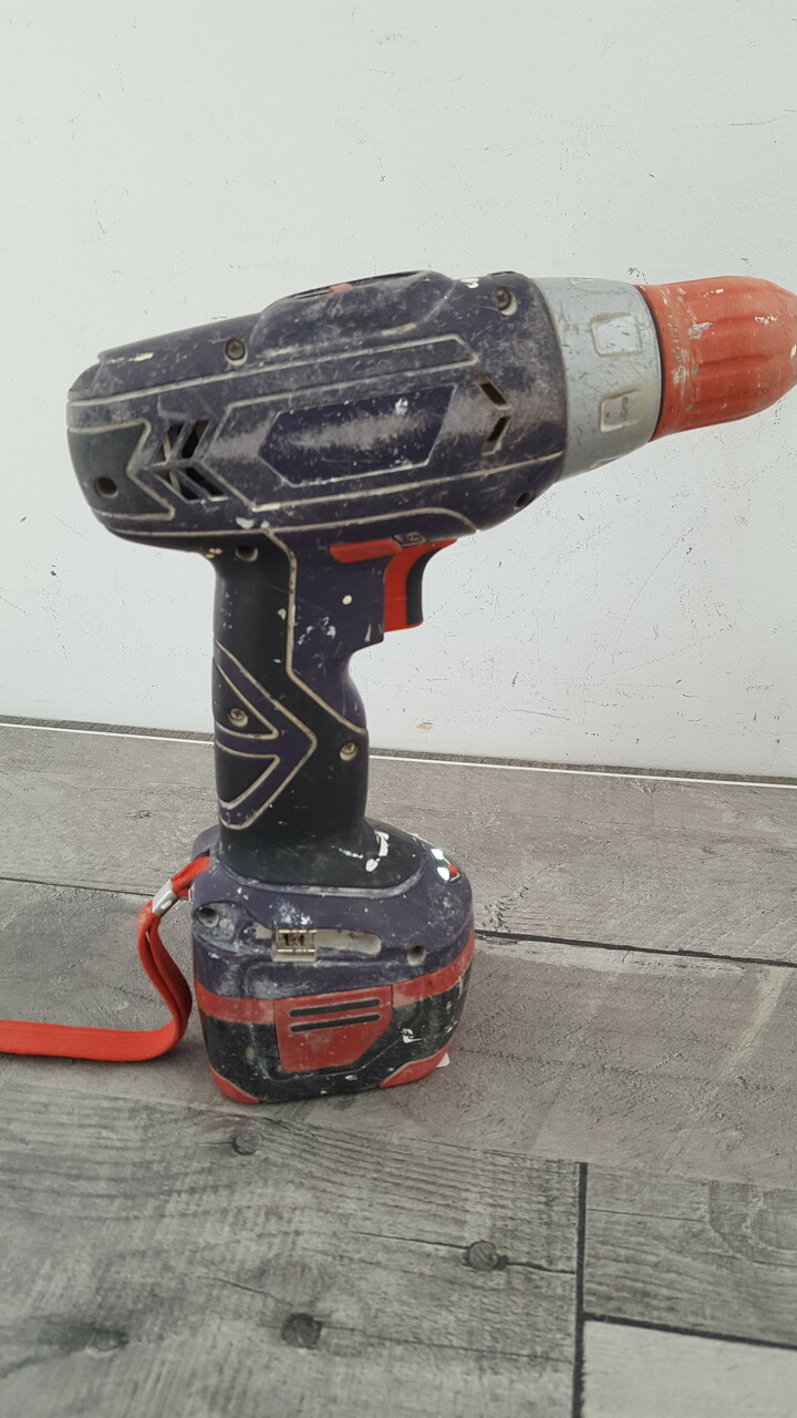 wkretarka-sparky-br12e-b1hr-12v-2-aku-i-ladowarka-rodzaj-silnika-silnik-szczotkowy