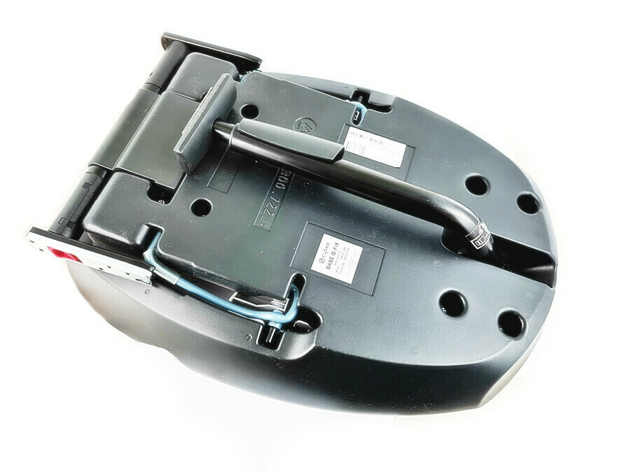 fotelik-cybex-cloud-q-0-13kg-baza-cybex-q-fix-mocowanie-fotelika-wzgledem-kierunku-jazdy-tylem-do-kierunku-jazdy