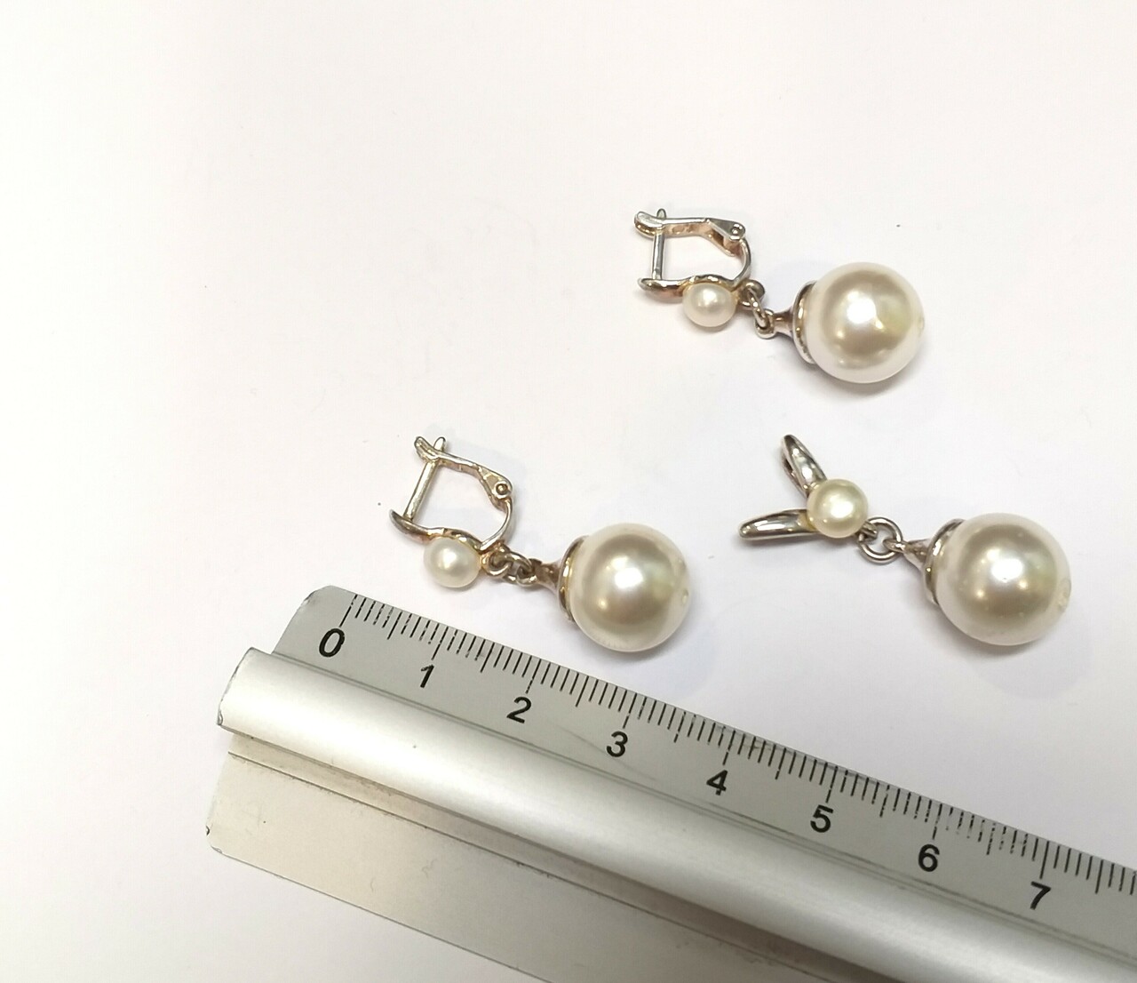 srebro-kolczyki-zawieszka-material-srebro