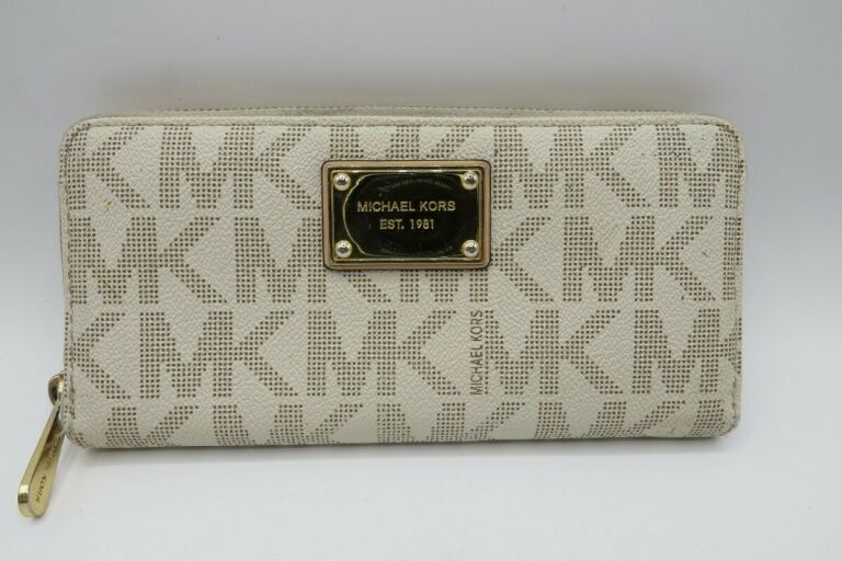 PORTFEL MICHAEL KORS EST 1981 # WARTO