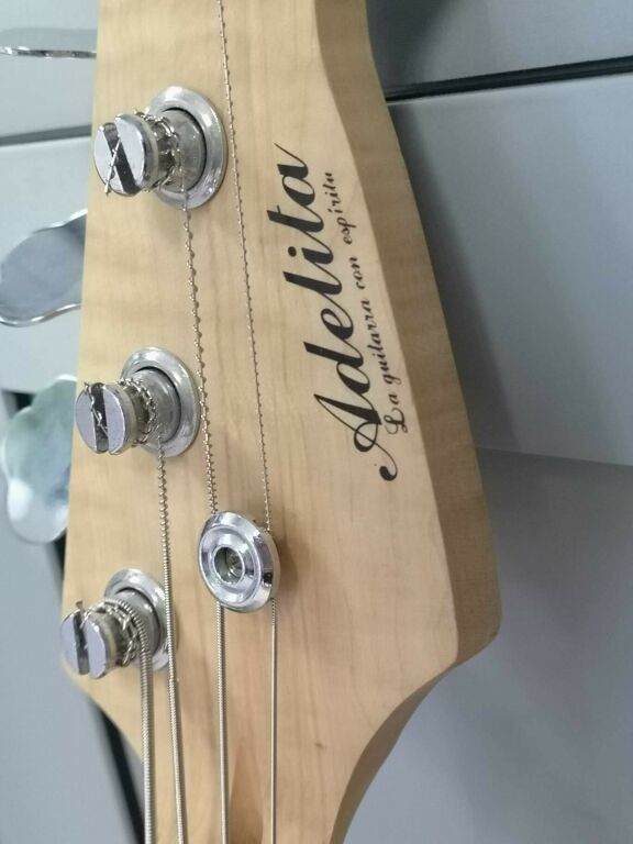 gitara-jazz-bass-adelita-gt101sb-gt-022-stan-uzywany