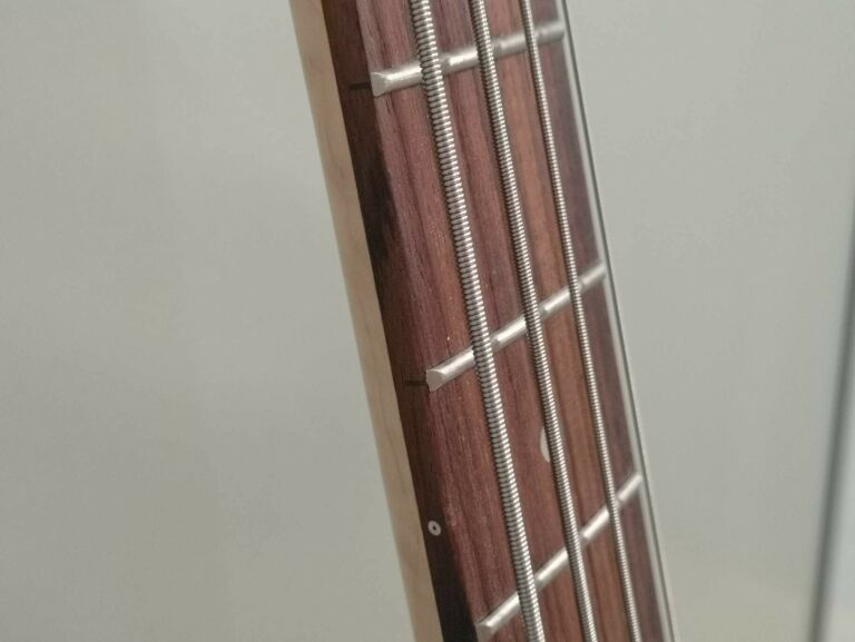 gitara-jazz-bass-adelita-gt101sb-gt-022-product-id