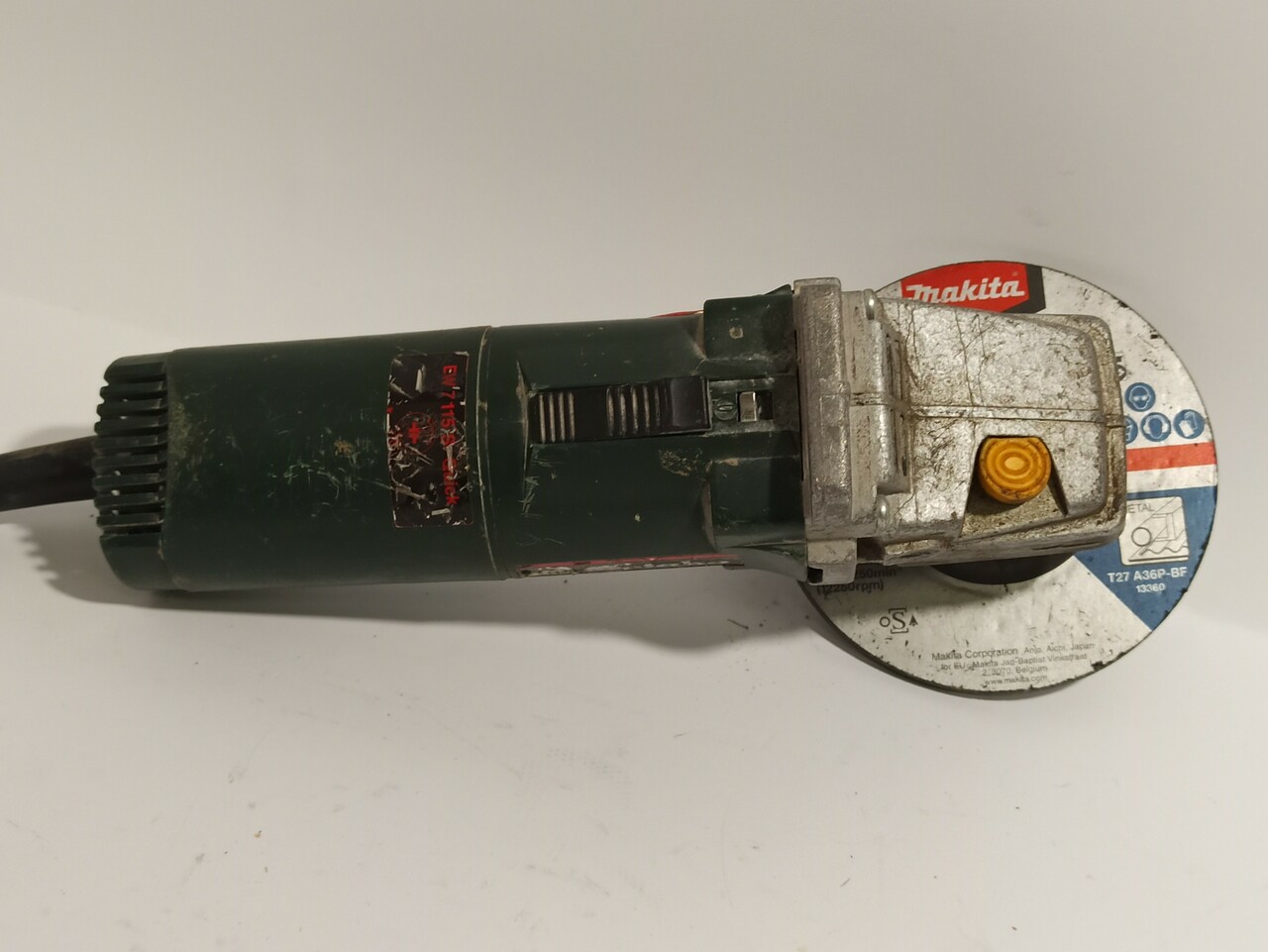 szlifierka-katowa-metabo-ew7115s-quick-rodzaj-zasilania-sieciowa