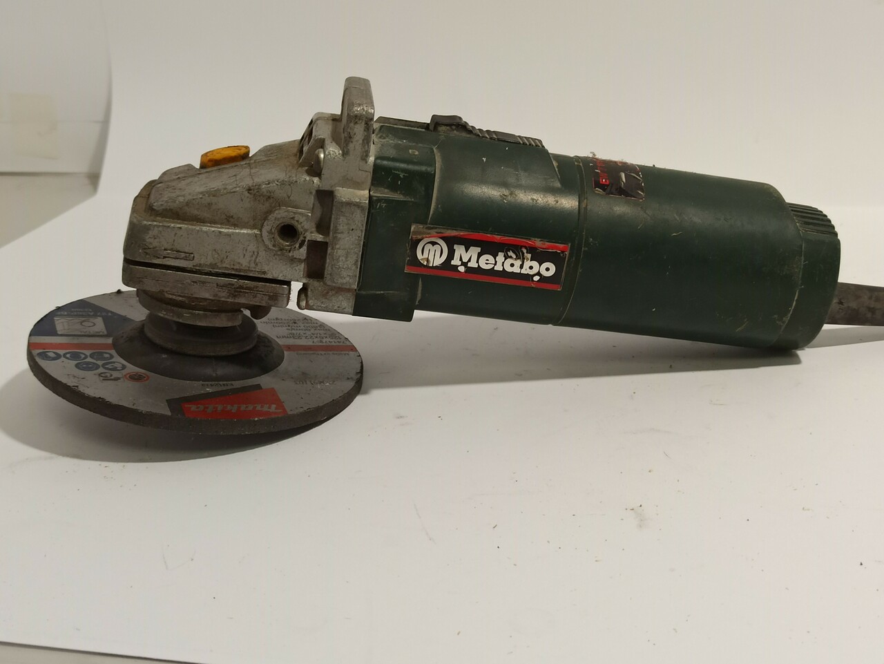 szlifierka-katowa-metabo-ew7115s-quick-aleja-jana-pawla-ii-9b-reda