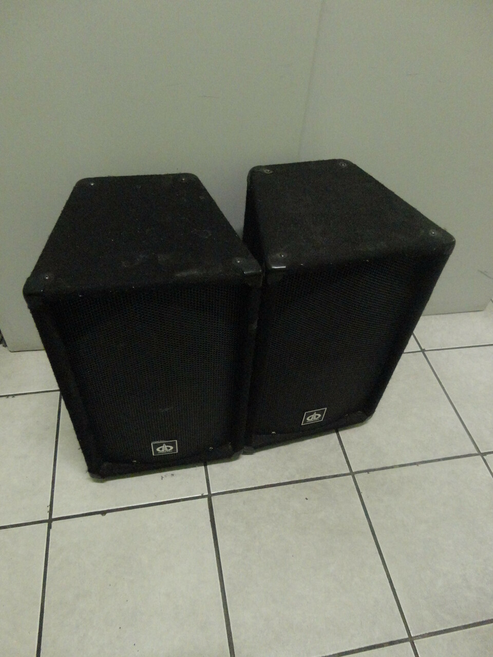 kolumny-estradowe-dibeisi-q8001-moc-wieza-wojska-polskiego-112-swiecie