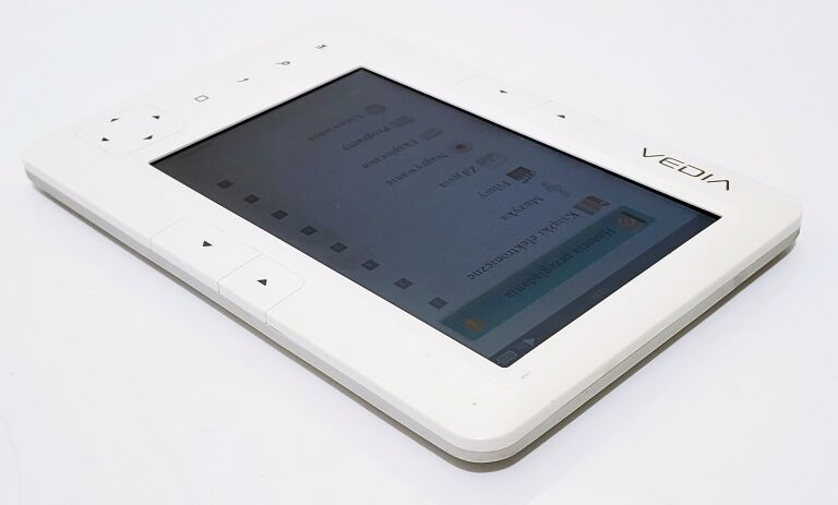 CZYTNIK EBOOKÓW VEDIA EREADER K4