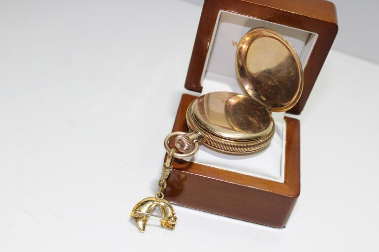 piekny-zloty-zegarek-kieszonkowy-pr585-14k-6252-funkcje-brak