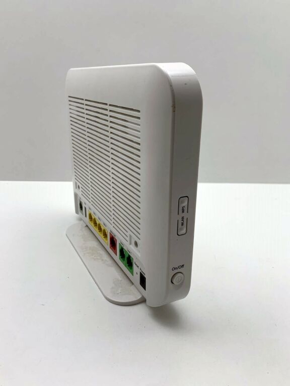 router-netia-vv-5822-zasilacz-liczba-portow-lan-rj-45-4