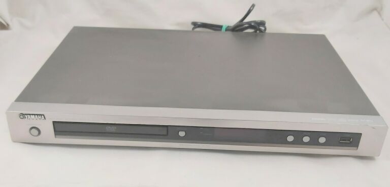 YAMAHA DVD -S661