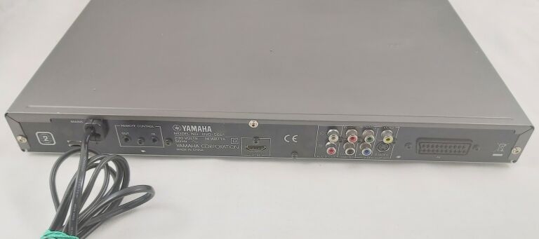 YAMAHA DVD -S661