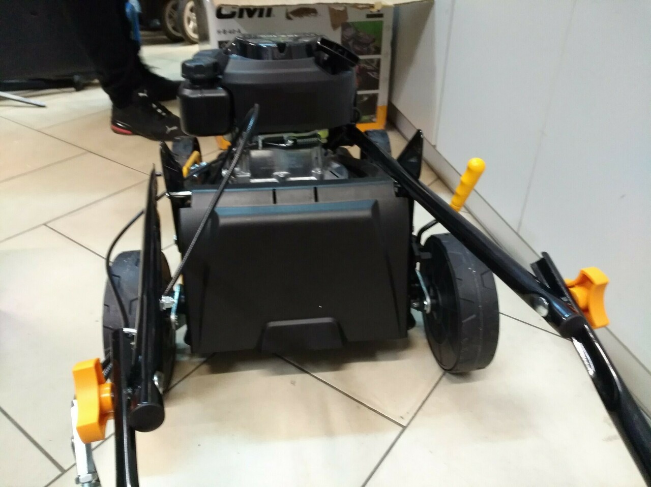 kosiarka-spalinowa-cmi-h-b-40-a-komplet-pojemnosc-silnika-127