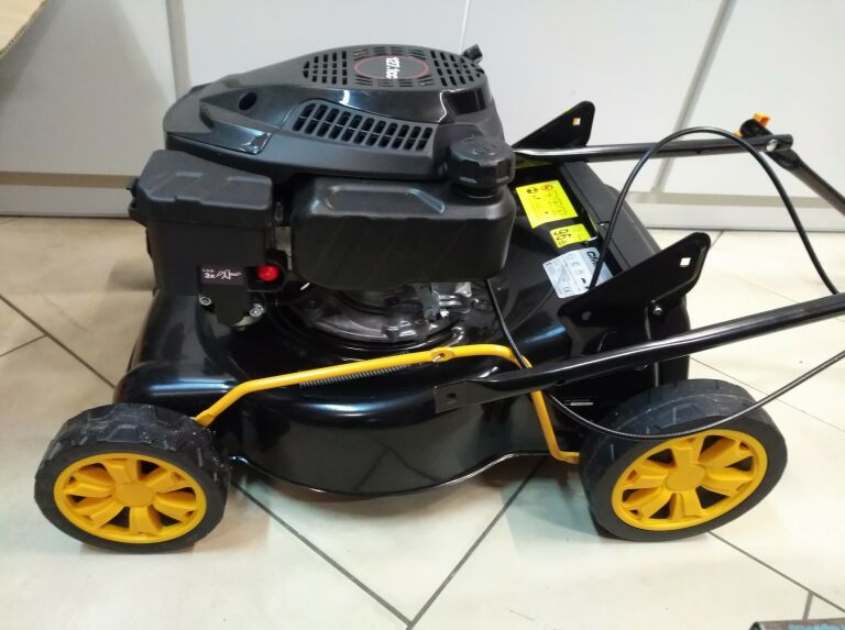 kosiarka-spalinowa-cmi-h-b-40-a-komplet-pojemnosc-kosza-45