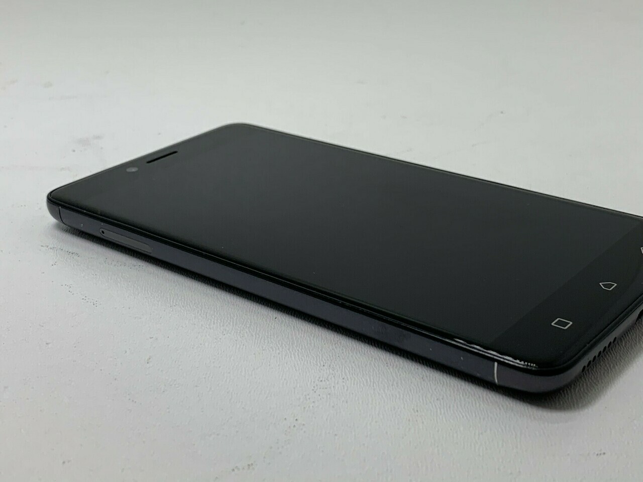 telefon-lenovo-a6020a40-k5-typ-smartfon