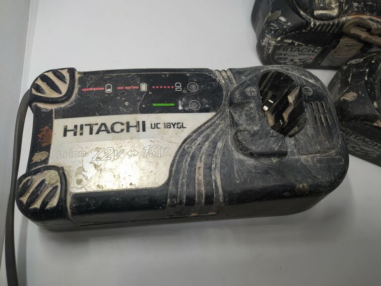 HITACHI PC-GF15 2X AKU 18V + ŁAD WOLNO KRĘCI
