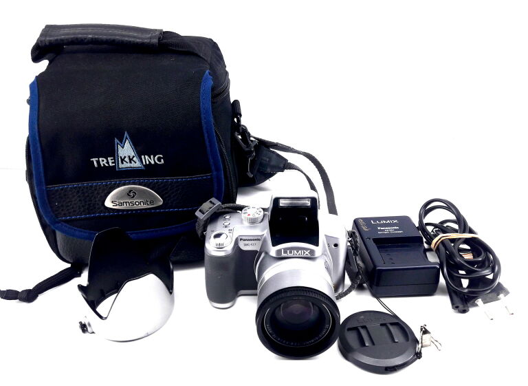 APARAT PANASONIC LUMIX DMC-FZ7