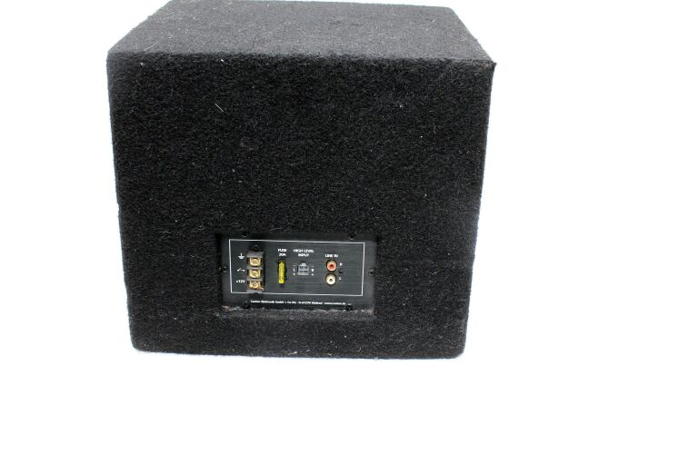 SUBWOOFER AKTYWNY CANTON CS200A